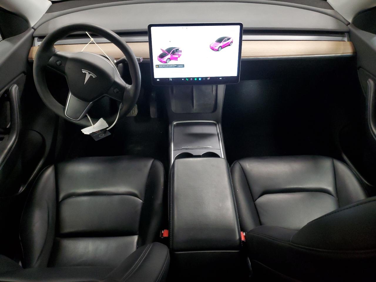 Tesla Model Y Image 11