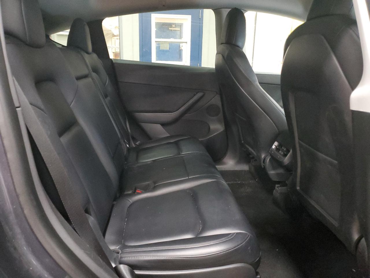 Tesla Model Y Image 2