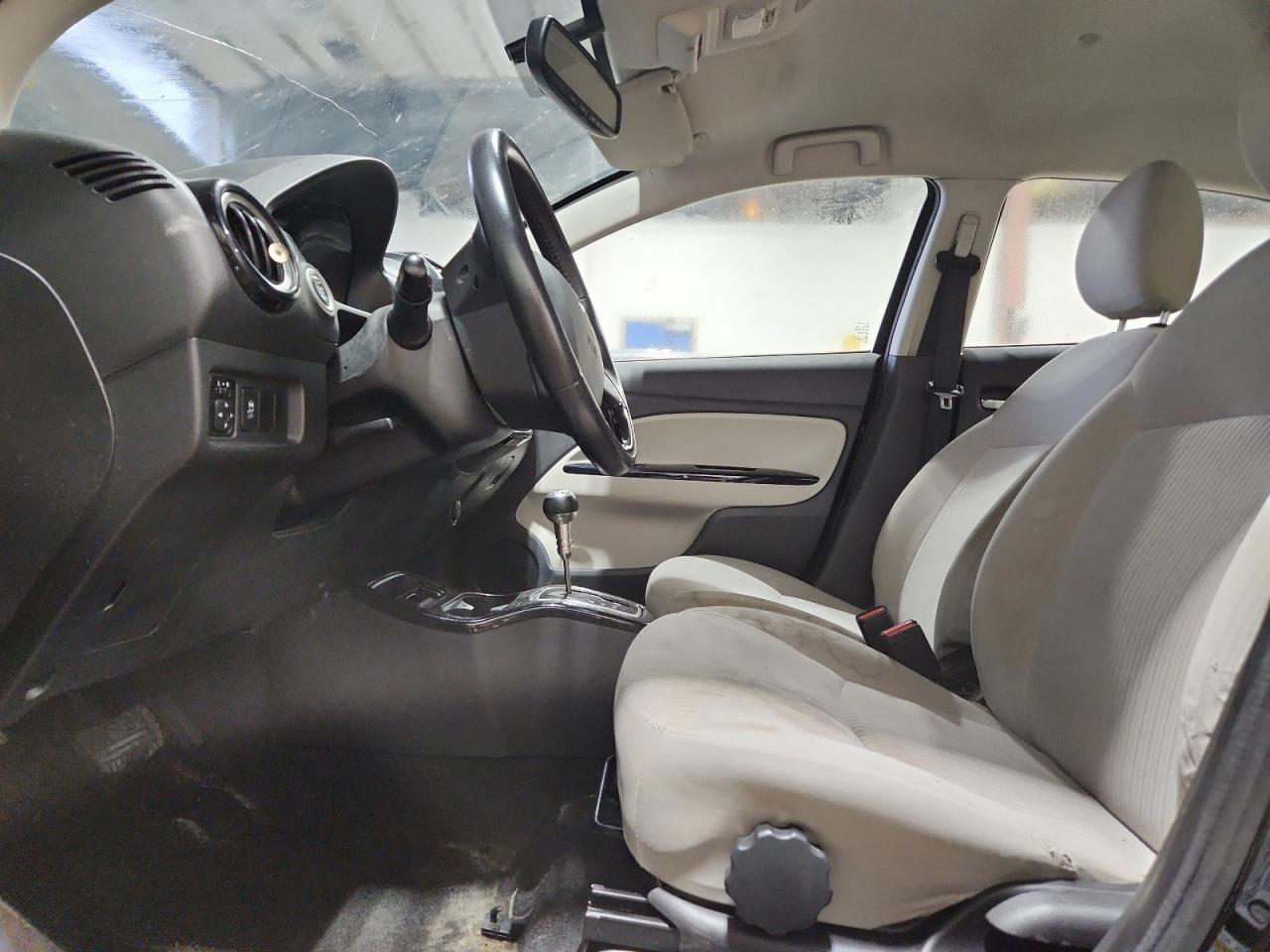 Mitsubishi Mirage G4 Se Image 12