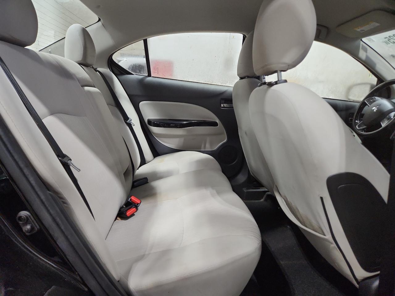 Mitsubishi Mirage G4 Se Image 8