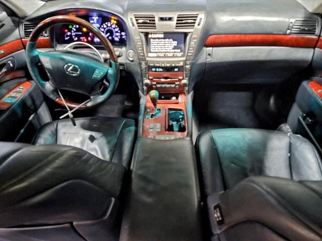 Lexus LS 460l Image 9