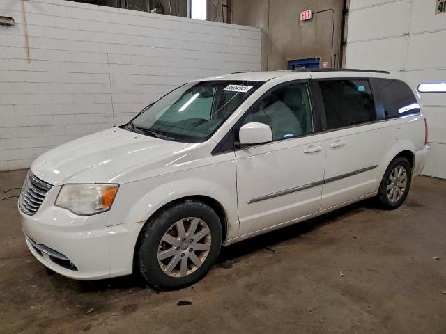  Salvage Chrysler Minivan