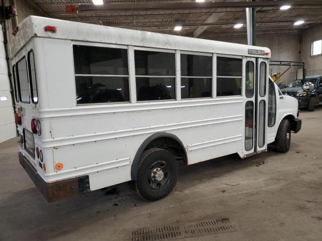 Chevrolet Express Image 6