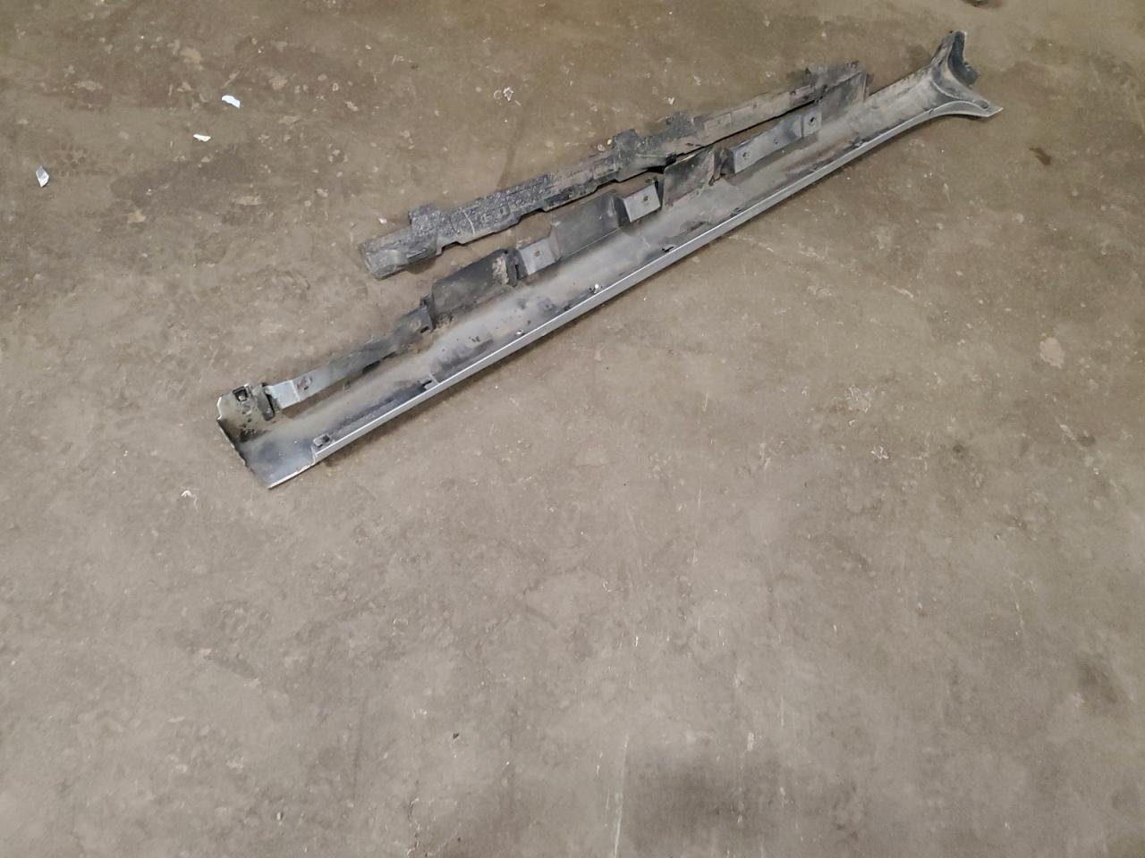 Toyota Camry Le Image 13