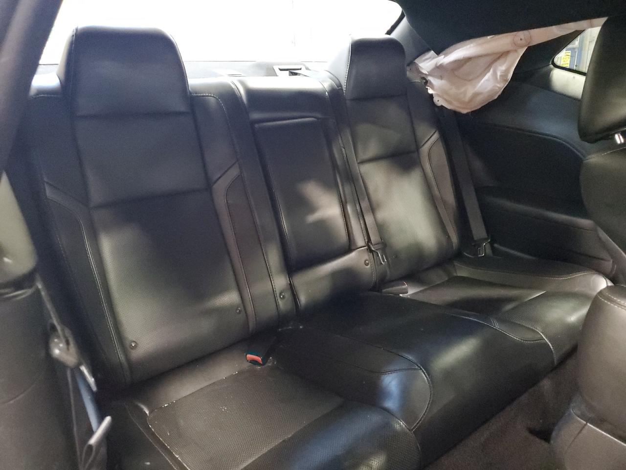 Dodge Challenger Sxt Image 3