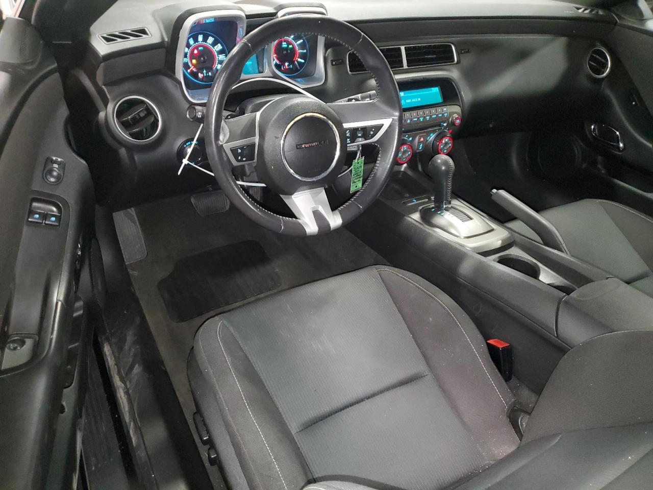 Chevrolet Camaro Lt Image 8