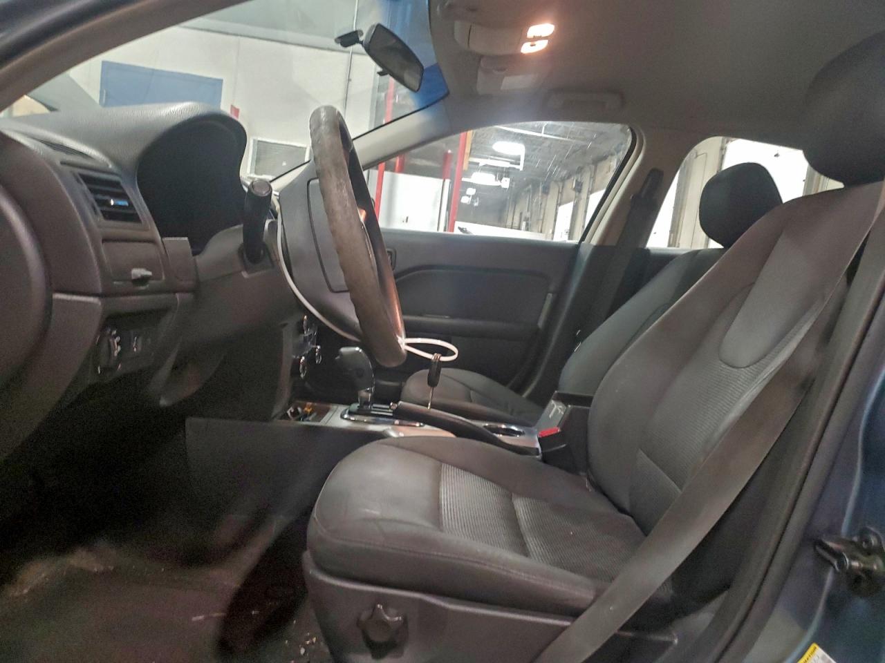 Ford Fusion Se Image 7