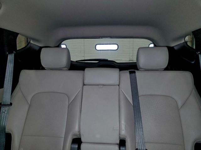Hyundai SANTA FE Image 12
