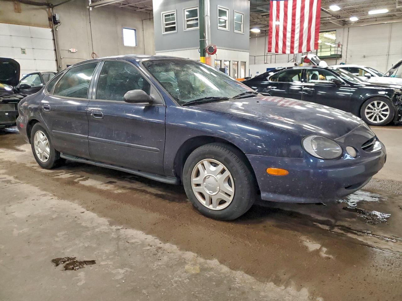 Ford Taurus Lx Image 2