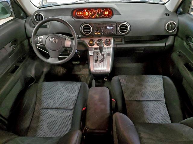 Toyota Scion Image 6