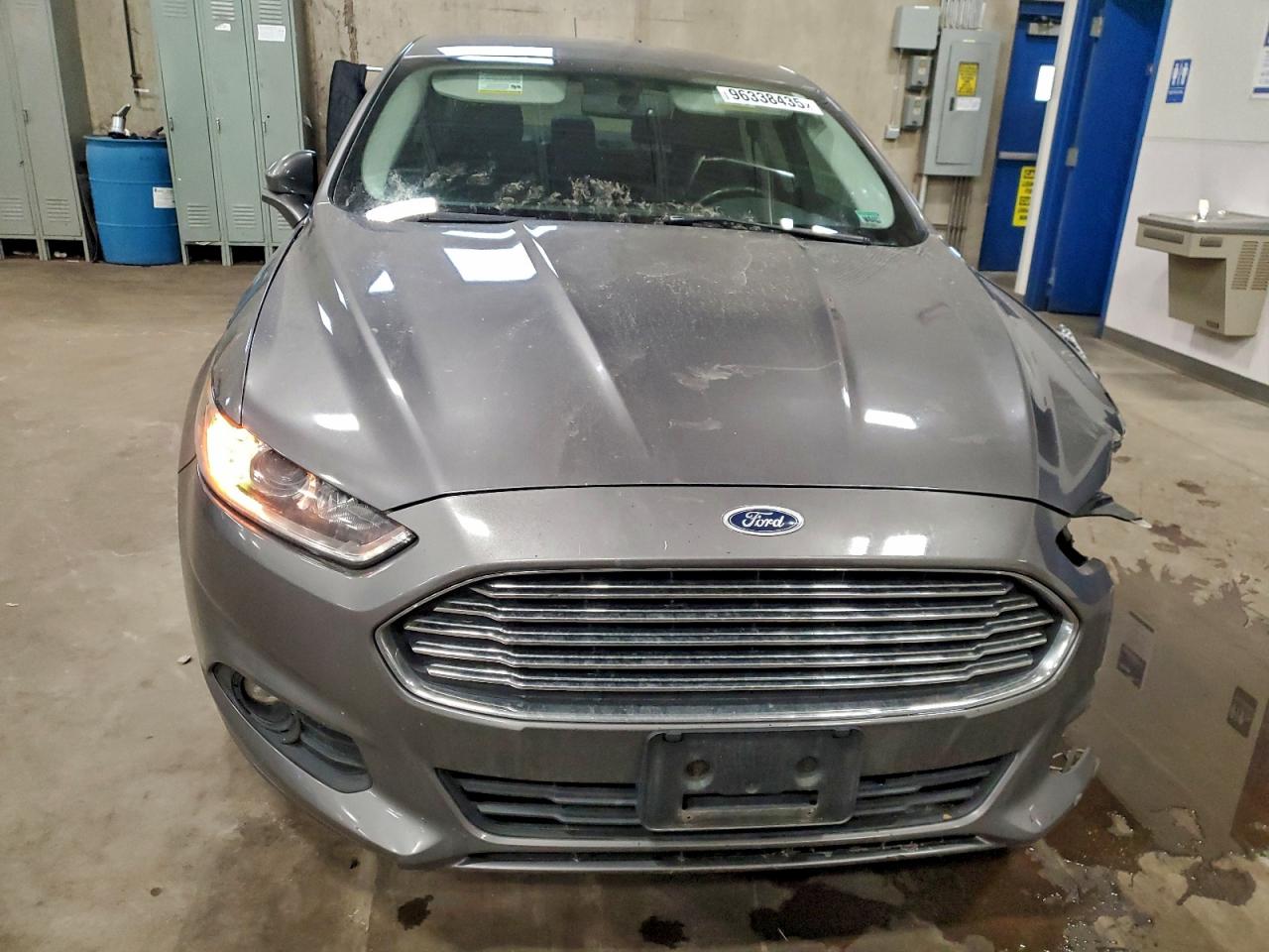 Ford Fusion Se Image 6