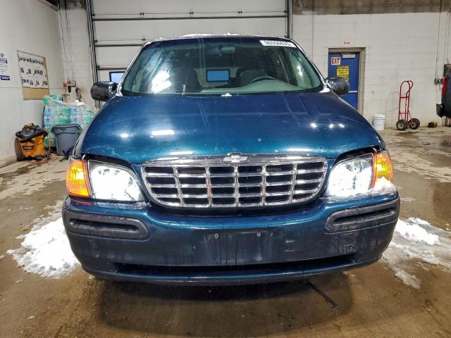 Chevrolet Venture Image 2