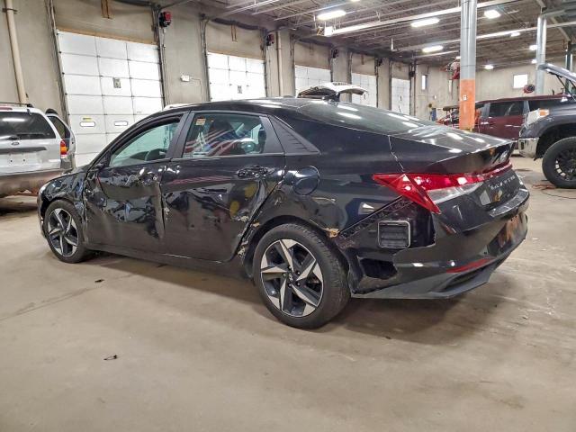 Hyundai ELANTRA Sel Image 2