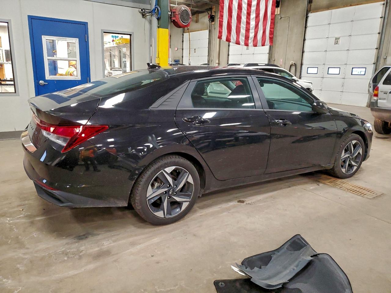 Hyundai ELANTRA Sel Image 11