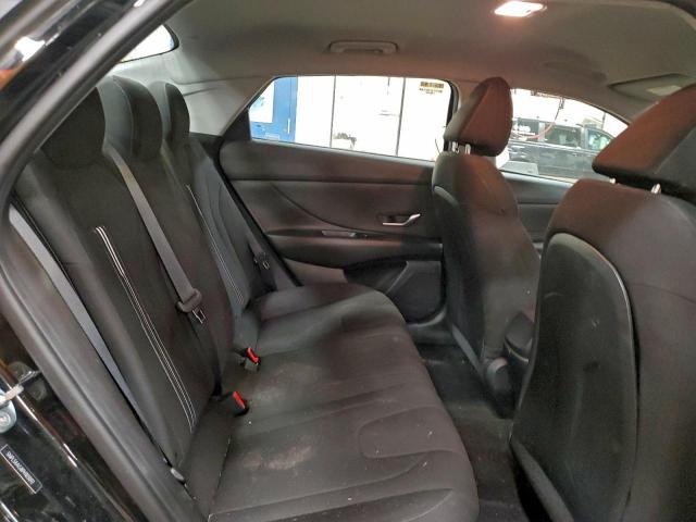 Hyundai ELANTRA Sel Image 5