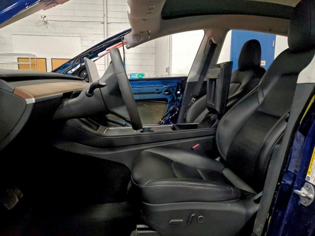 Tesla Model Y Image 10