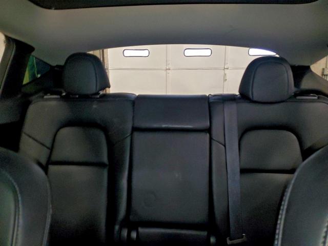 Tesla Model Y Image 2