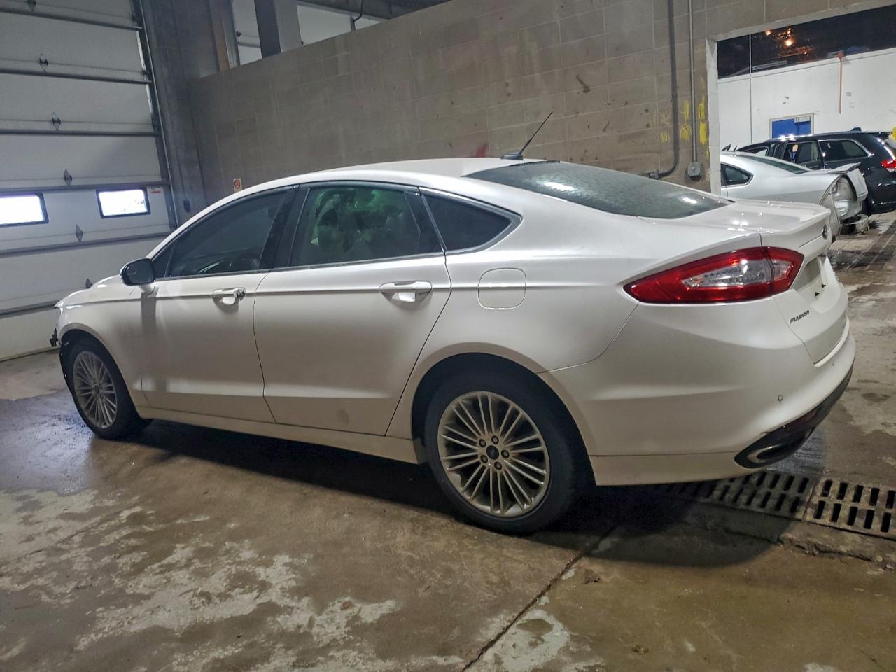 Ford Fusion Se Image 3