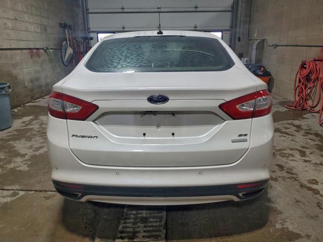 Ford Fusion Se Image 8