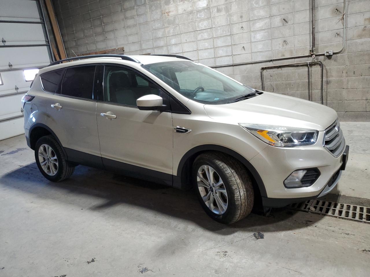 Ford Escape Se Image 2