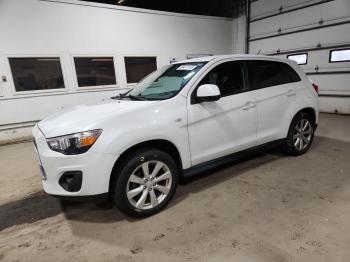  Salvage Mitsubishi Outlander