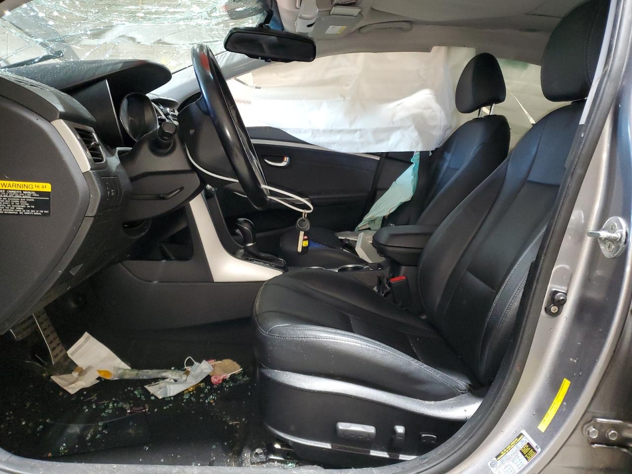 Hyundai ELANTRA Image 6