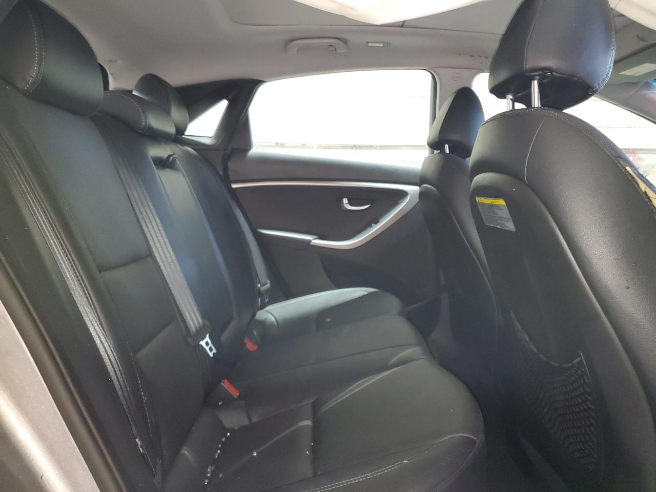 Hyundai ELANTRA Image 7