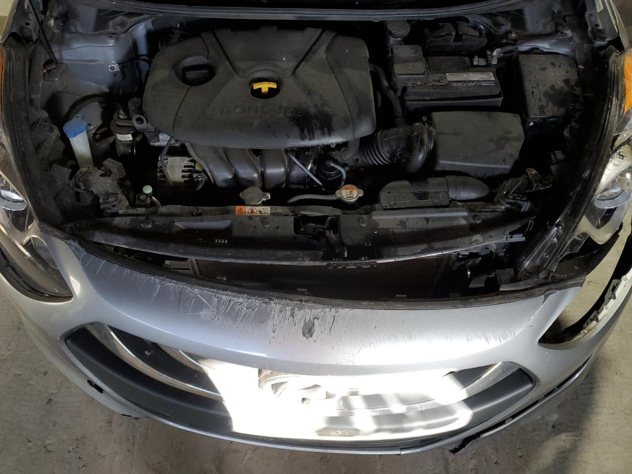 Hyundai ELANTRA Image 10