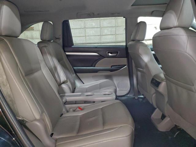 Toyota Highlander Se Image 2