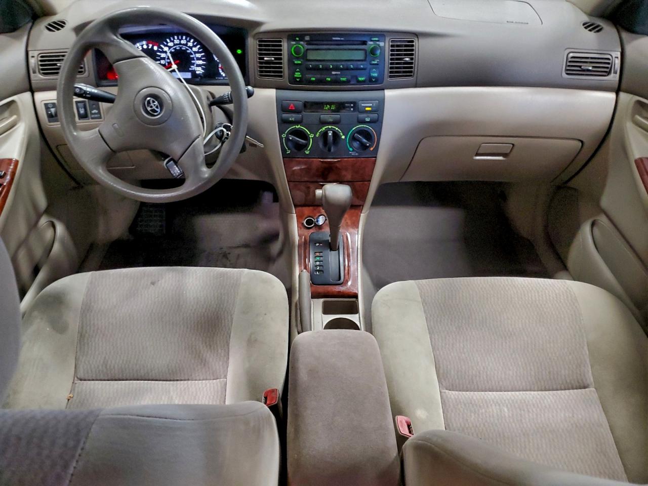 Toyota Corolla Ce Image 5