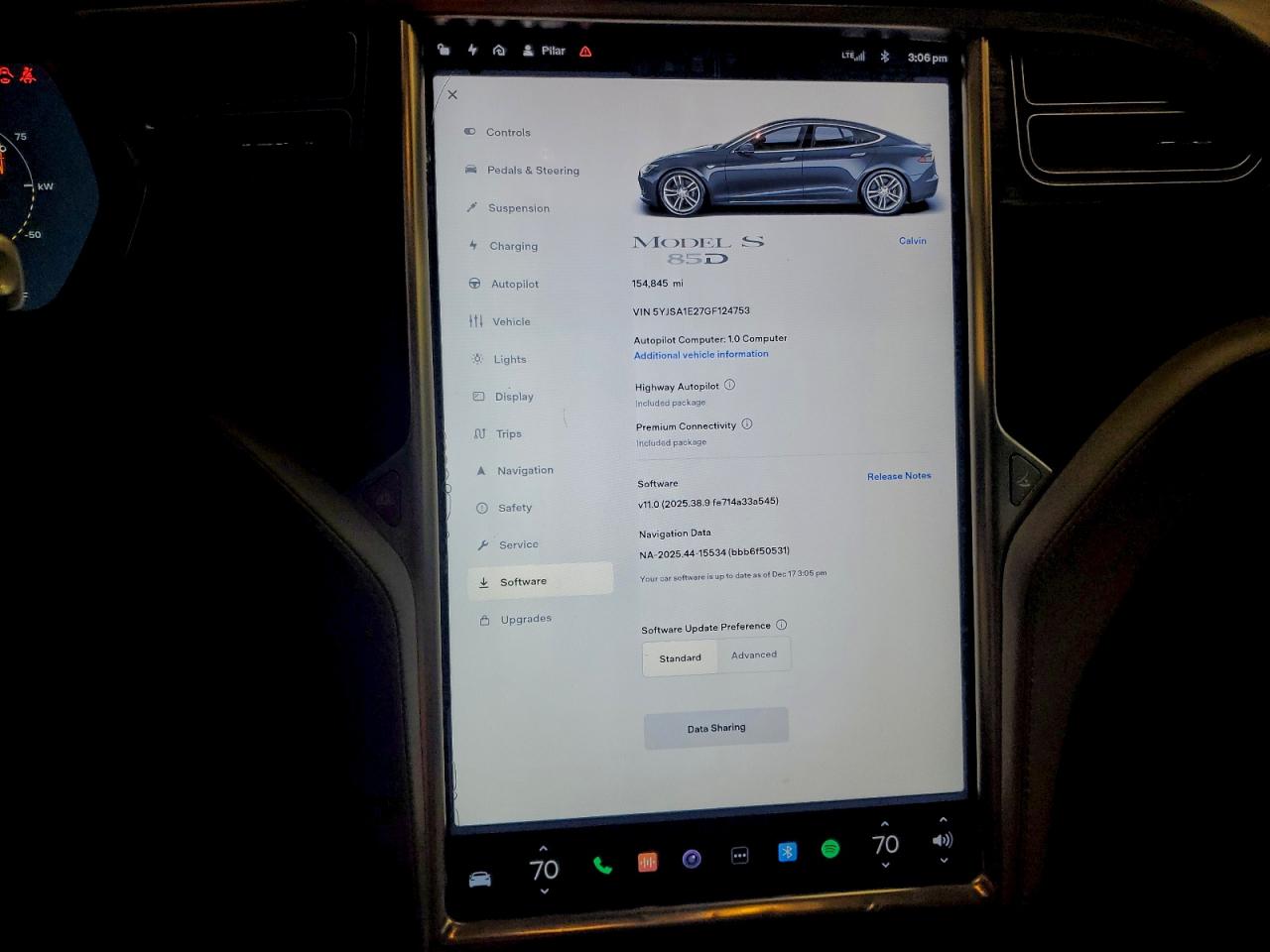 Tesla Model S Image 5