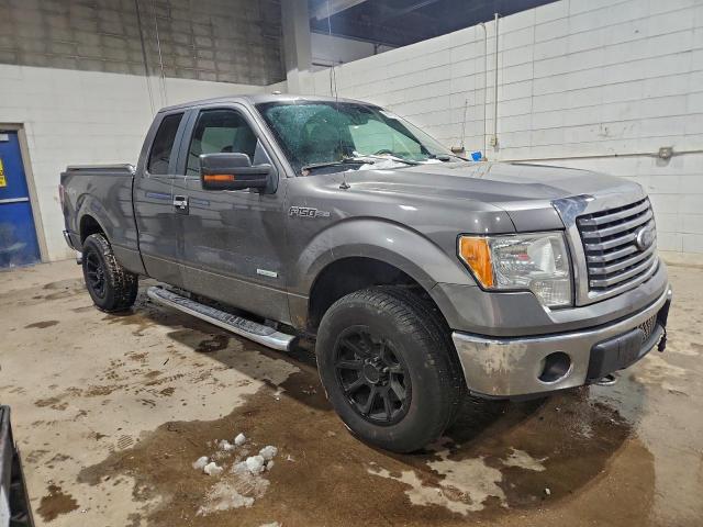 Ford F-150 Super Cab Image 2