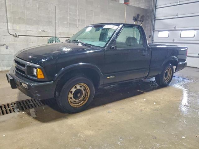  Salvage Chevrolet S-10