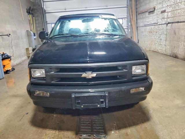 Chevrolet S-10 S10 Image 9
