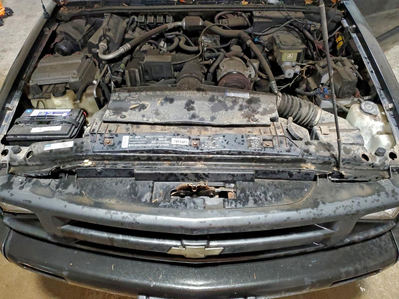 Chevrolet S-10 S10 Image 13