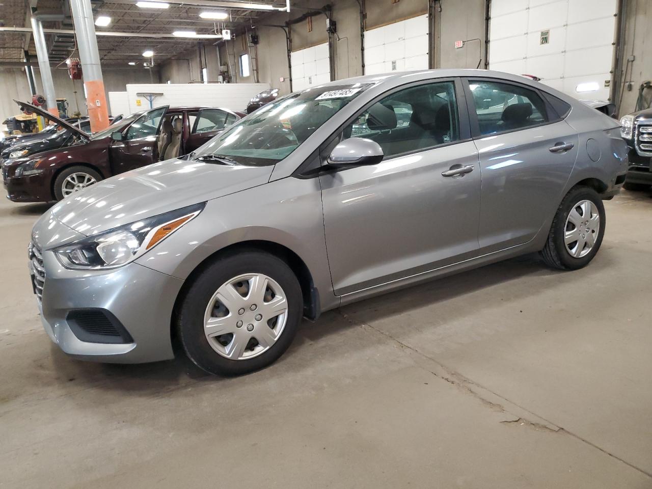 Hyundai ACCENT Se Image 1