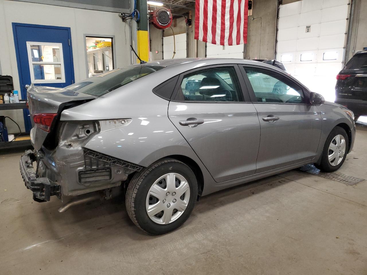 Hyundai ACCENT Se Image 13