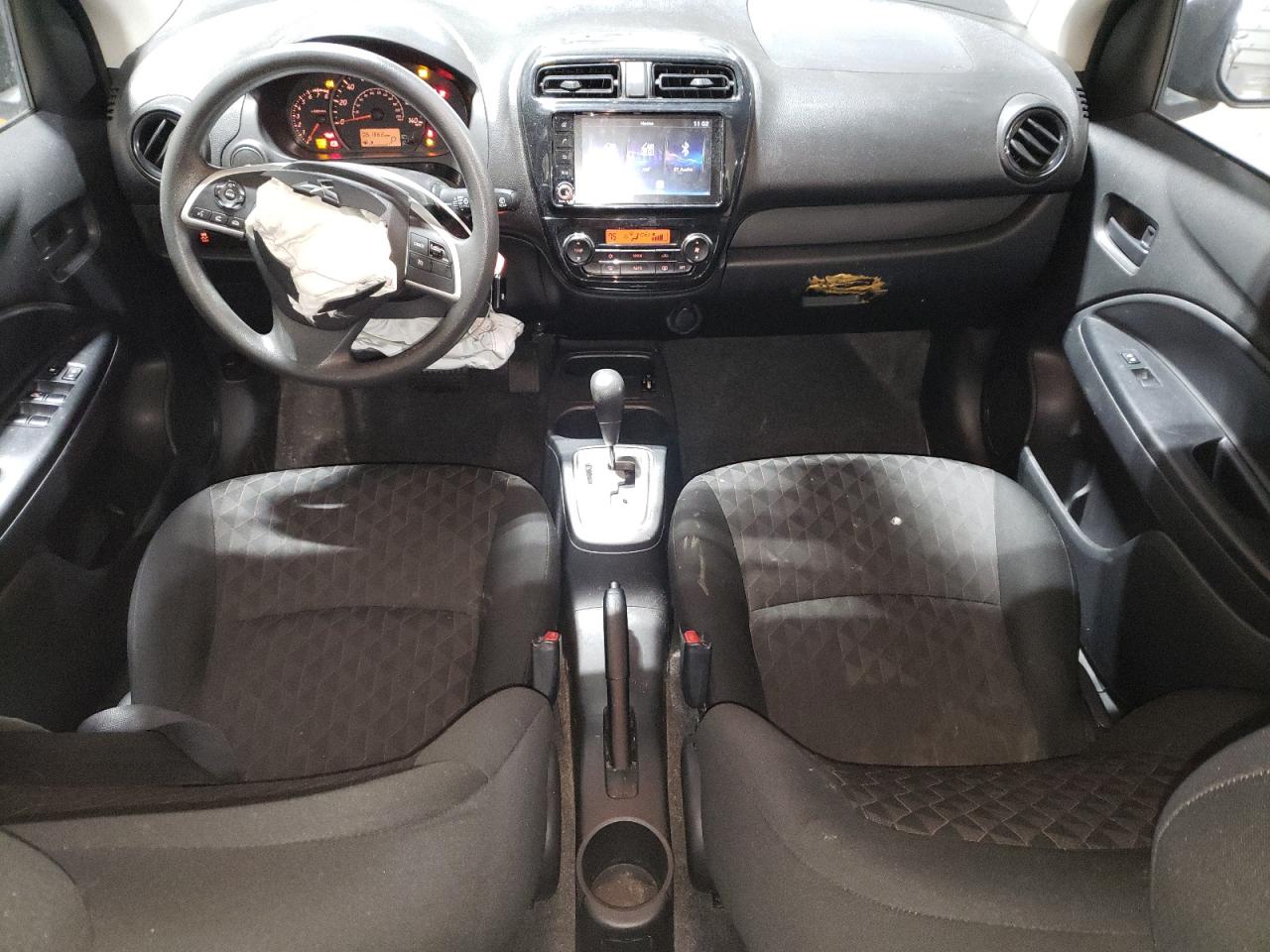 Mitsubishi Mirage Es Image 3