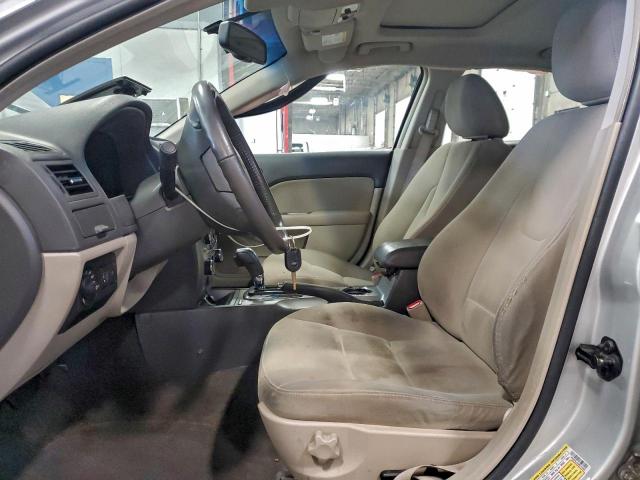 Ford Fusion Hybrid Image 5