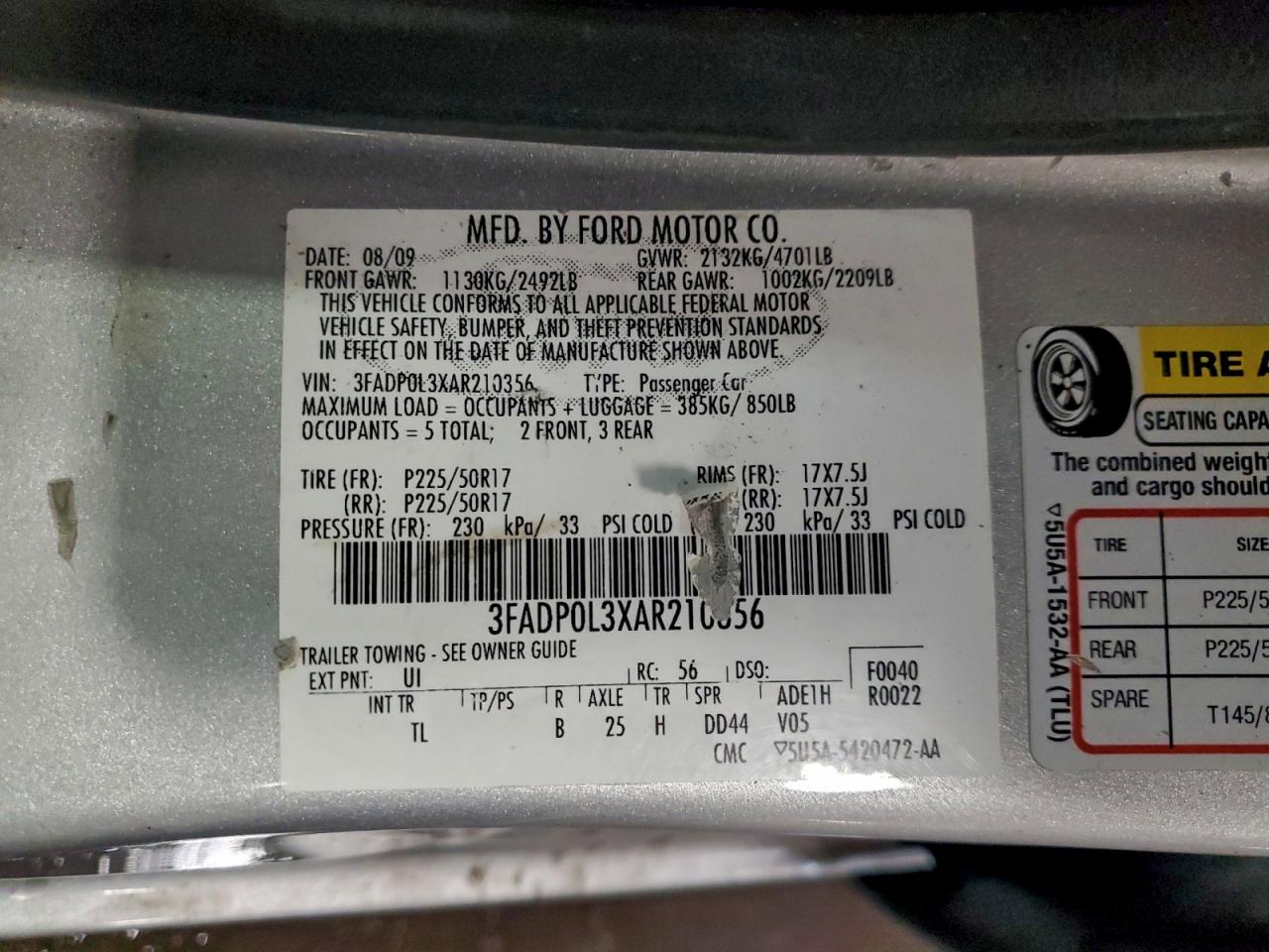 Ford Fusion Hybrid Image 12