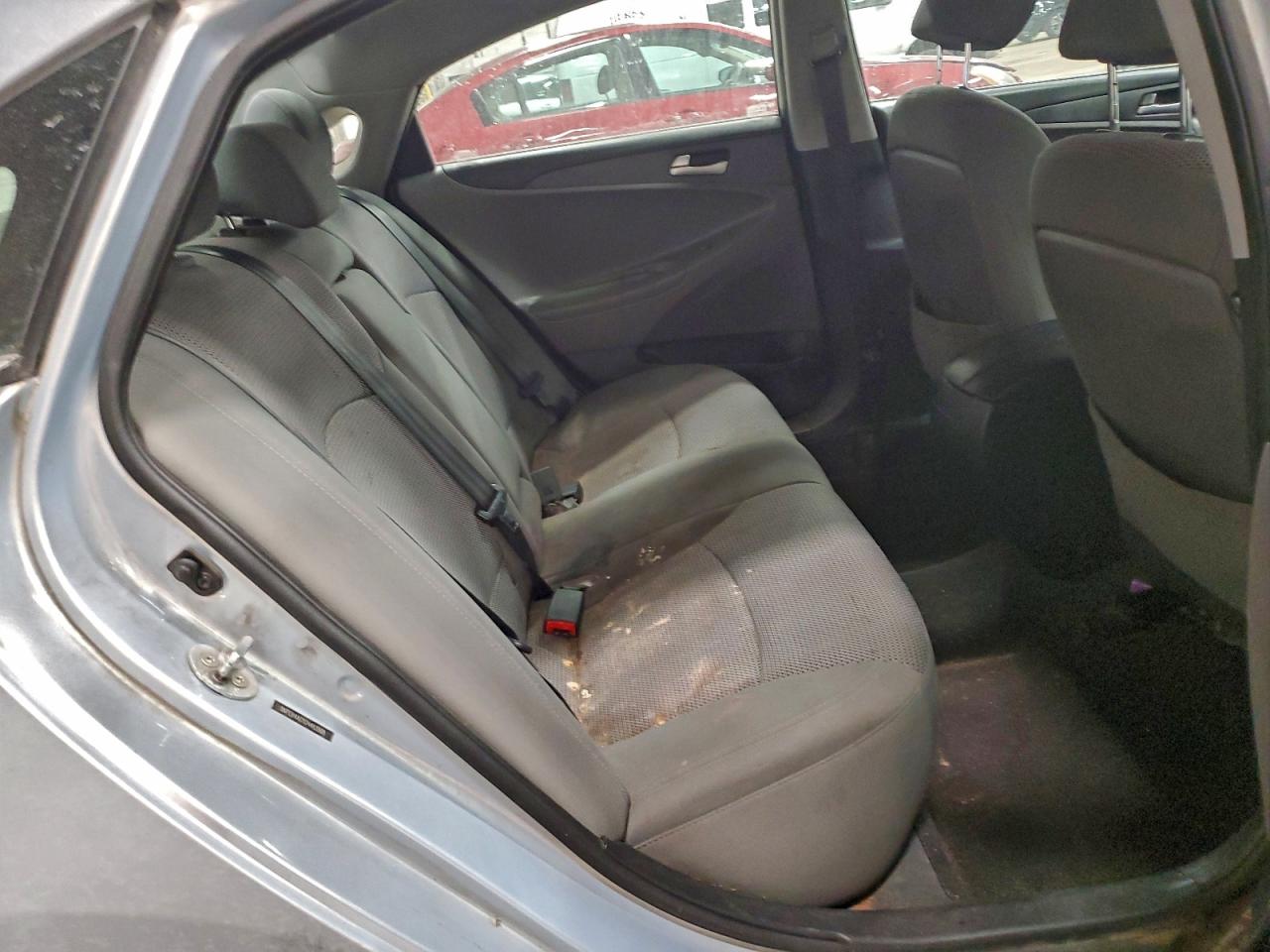 Hyundai SONATA Gls Image 5