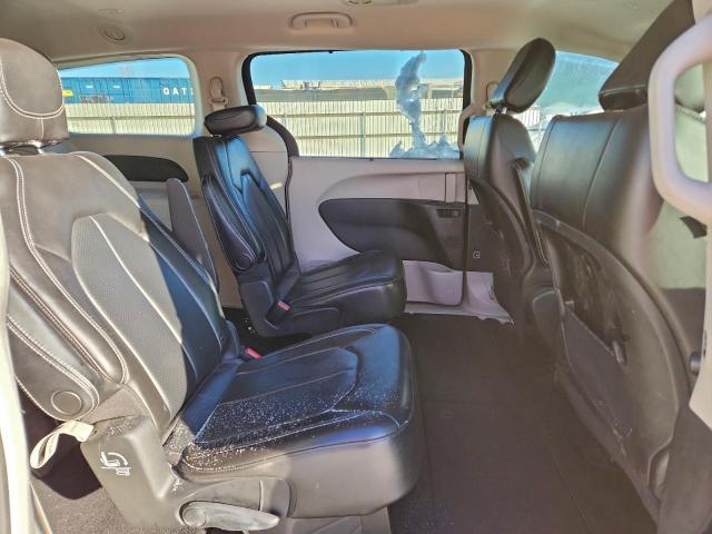 Chrysler Minivan Lxi Image 5