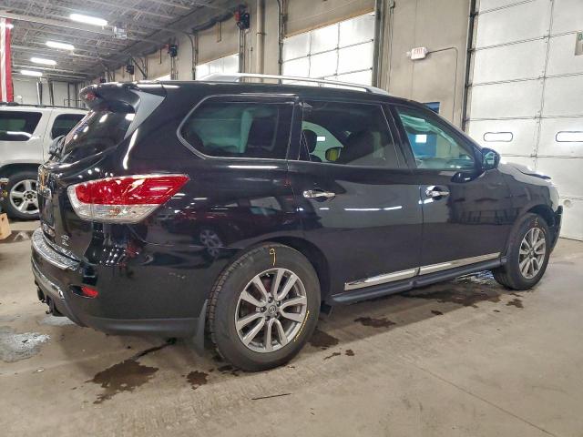 Nissan Pathfinder S Image 3