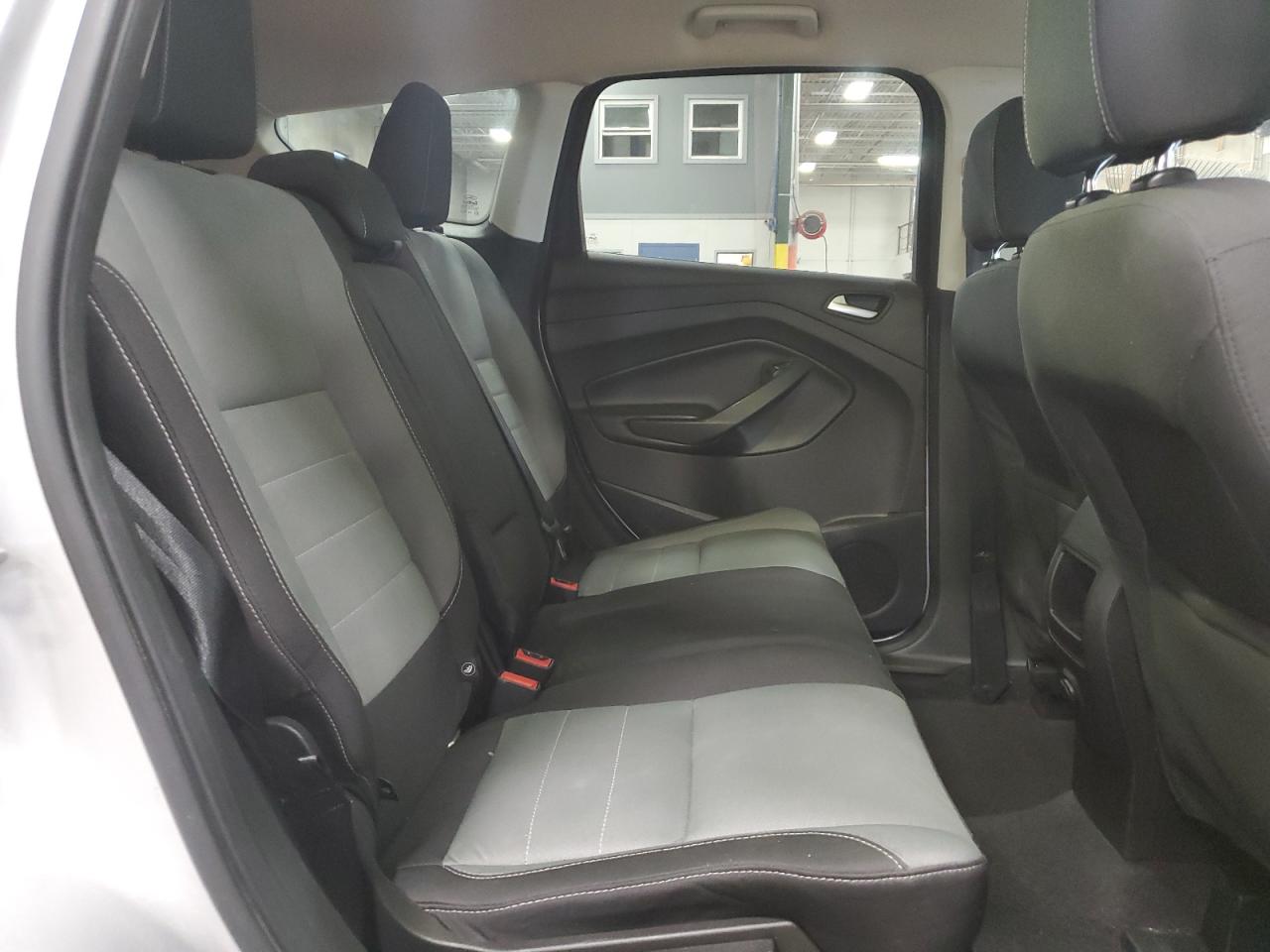 Ford Escape Se Image 8