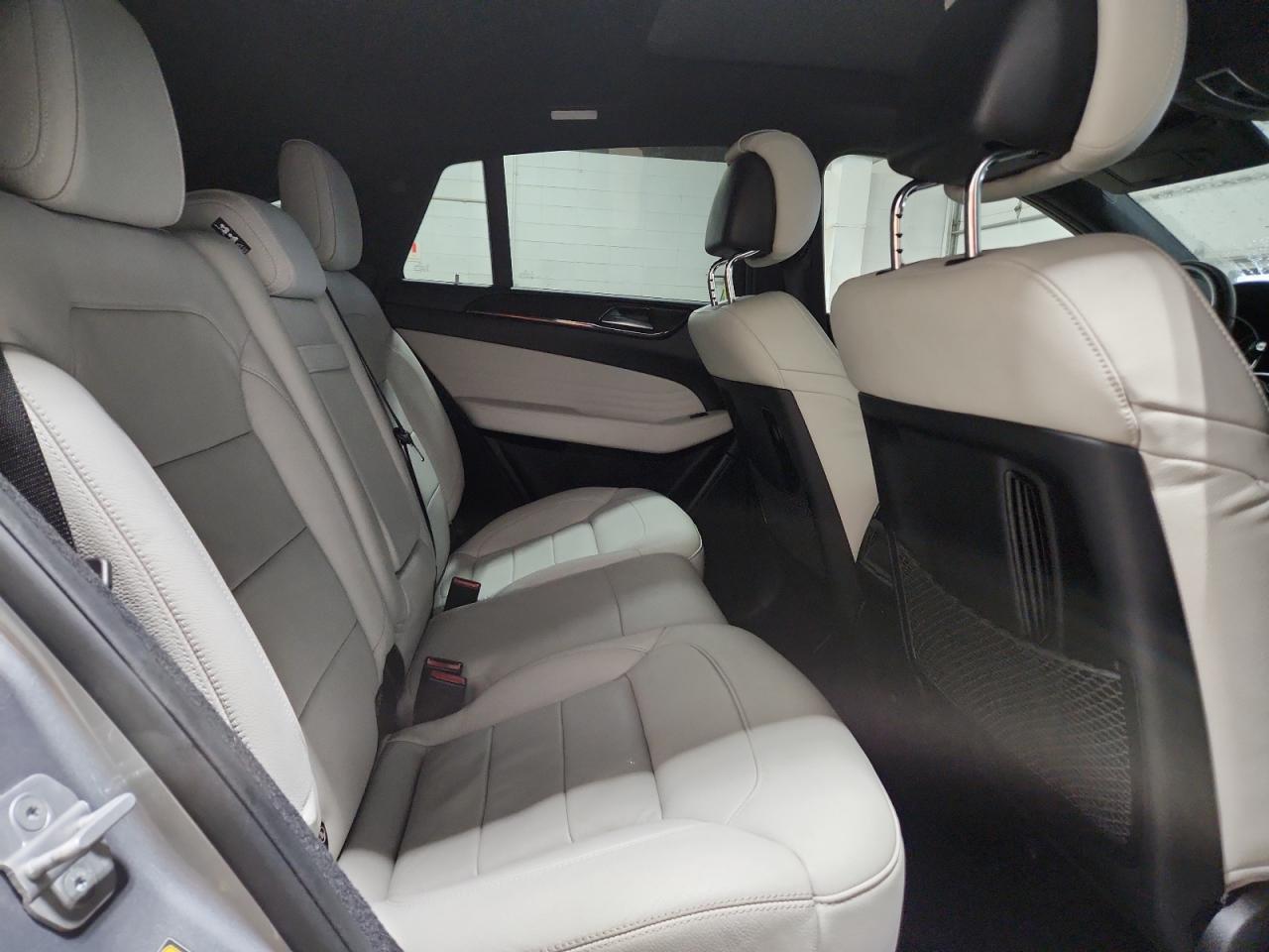 Mercedes-Benz GLE 450 4matic Image 9