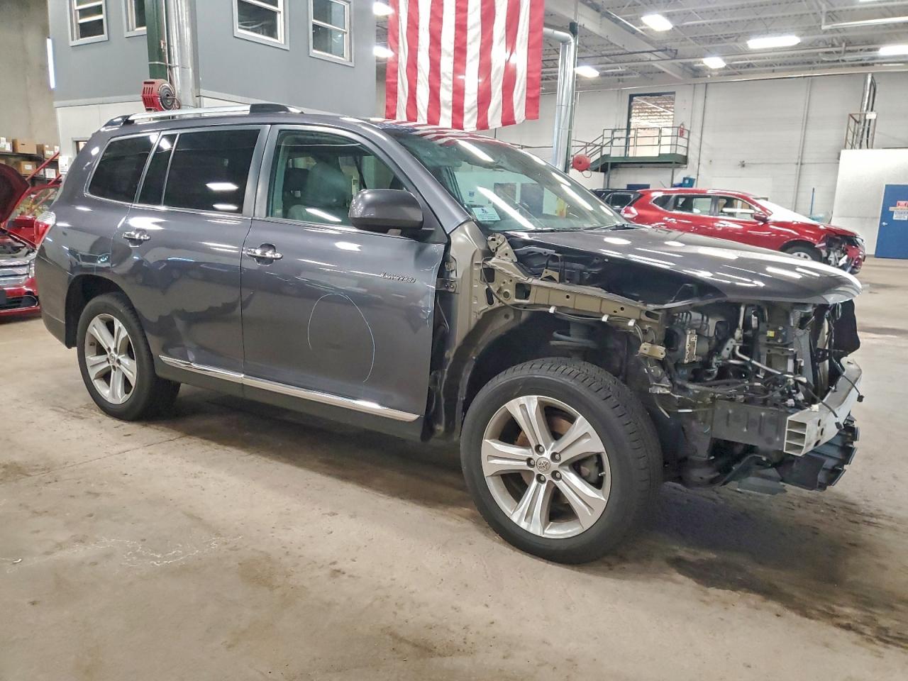 Toyota Highlander Limited Image 5