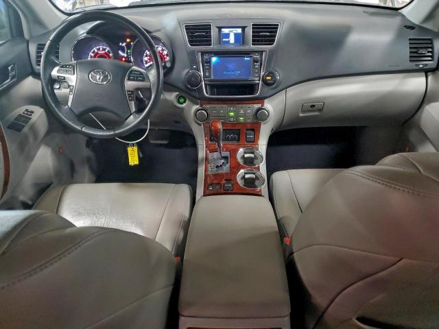 Toyota Highlander Limited Image 4