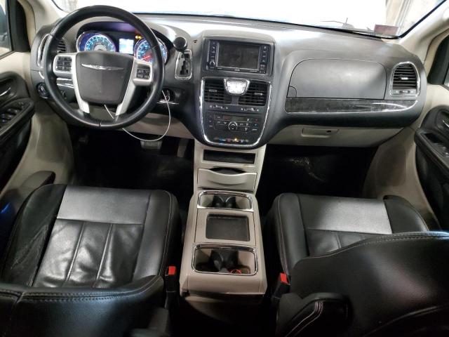 Chrysler Minivan Touring Image 5