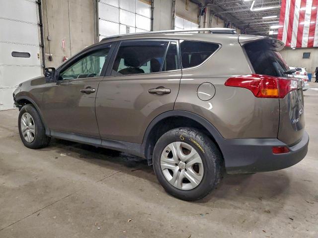Toyota RAV4 Le Image 3
