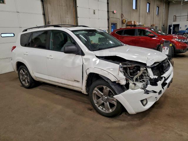 Toyota RAV4 Sport Image 13